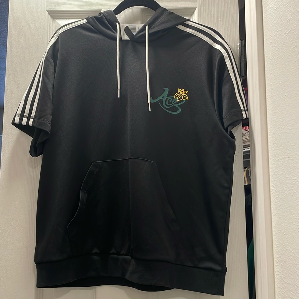 Adidas Lailaa Aces Basketball Shirt